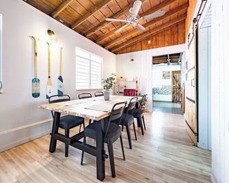 Casa Macadamia Walk to Beach, Balneario & Boqueron - Boqueron - Dining room