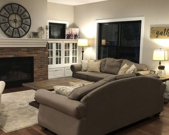 The Blue Craftsman - Oxford - Living room