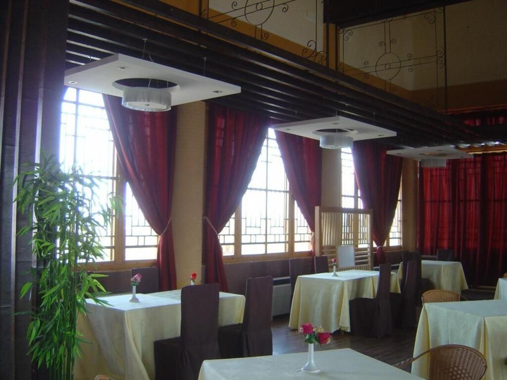 The Silk Road Dunhuang Hotel - جيوتشيوان - مطعم