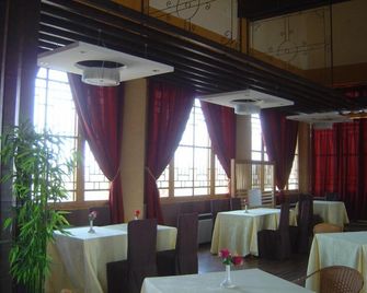 The Silk Road Dunhuang Hotel - جيوتشيوان - مطعم