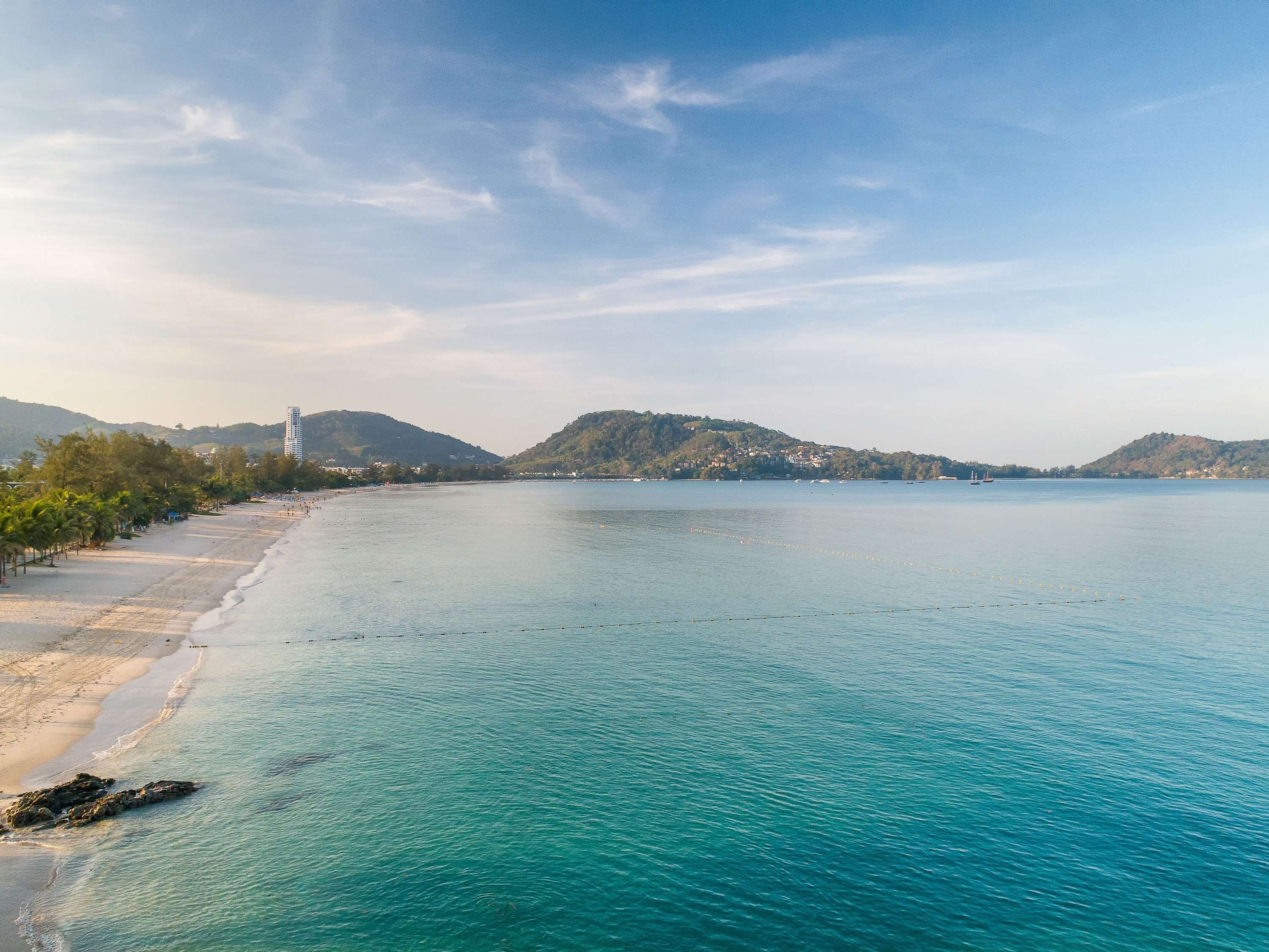 أندامان بيتش هوتل فوكيت - هاندوريتين كوليكشن باي أكور - بوكيت تاون - شاطئ