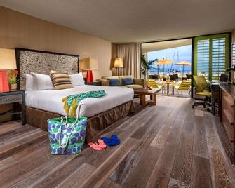 Hotel Maya - a DoubleTree by Hilton Hotel - Long Beach - Bedroom