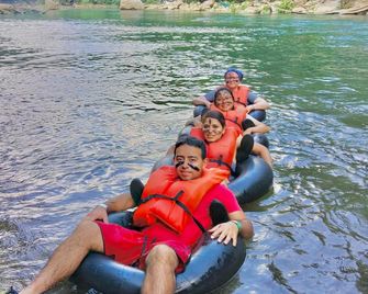 Hostal Portal De Champey - Hostel - Lanquín