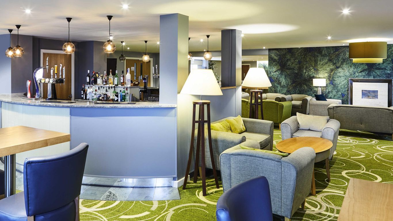 Mercure Newbury West Grange Hotel