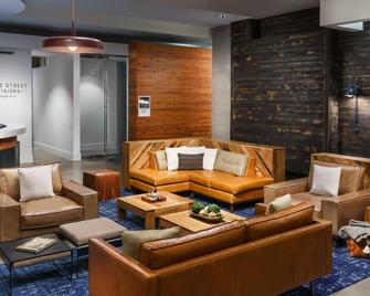 هوتل إنديجو أثينس يونيفيرسيتي أريا باي آيتش جي - أثينس - مبنى