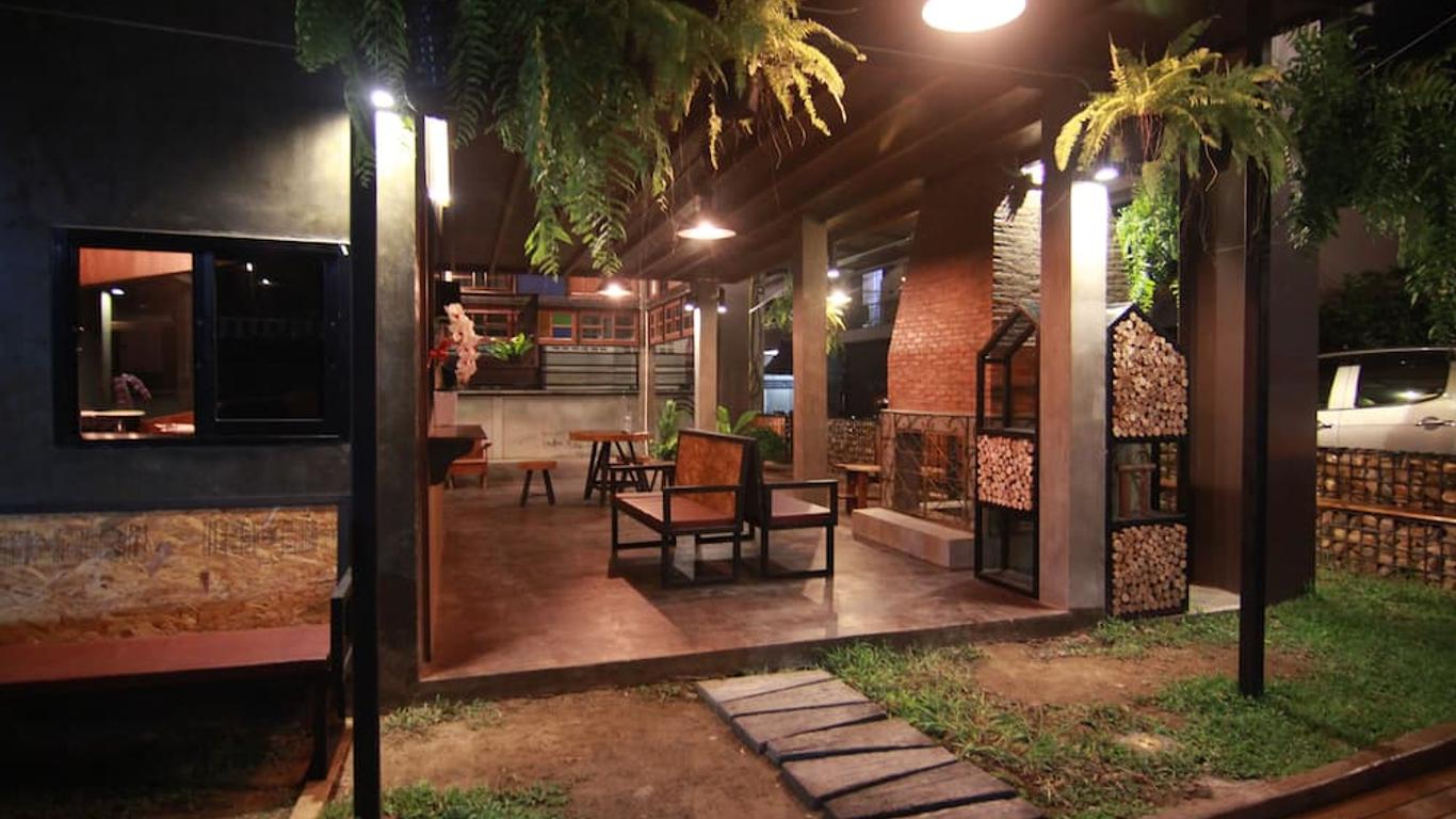 Baan Kon Pai - Hostel