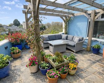 Ferndale Lodge - Torquay - Balcony