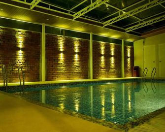 Hotel Aristos Boutique & Suites - Chittagong
