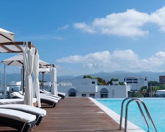 Hodelpa Gran Almirante - Santiago de los Caballeros - Pool