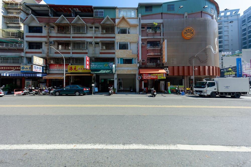 Welcome The Sun Enjoy The Moon