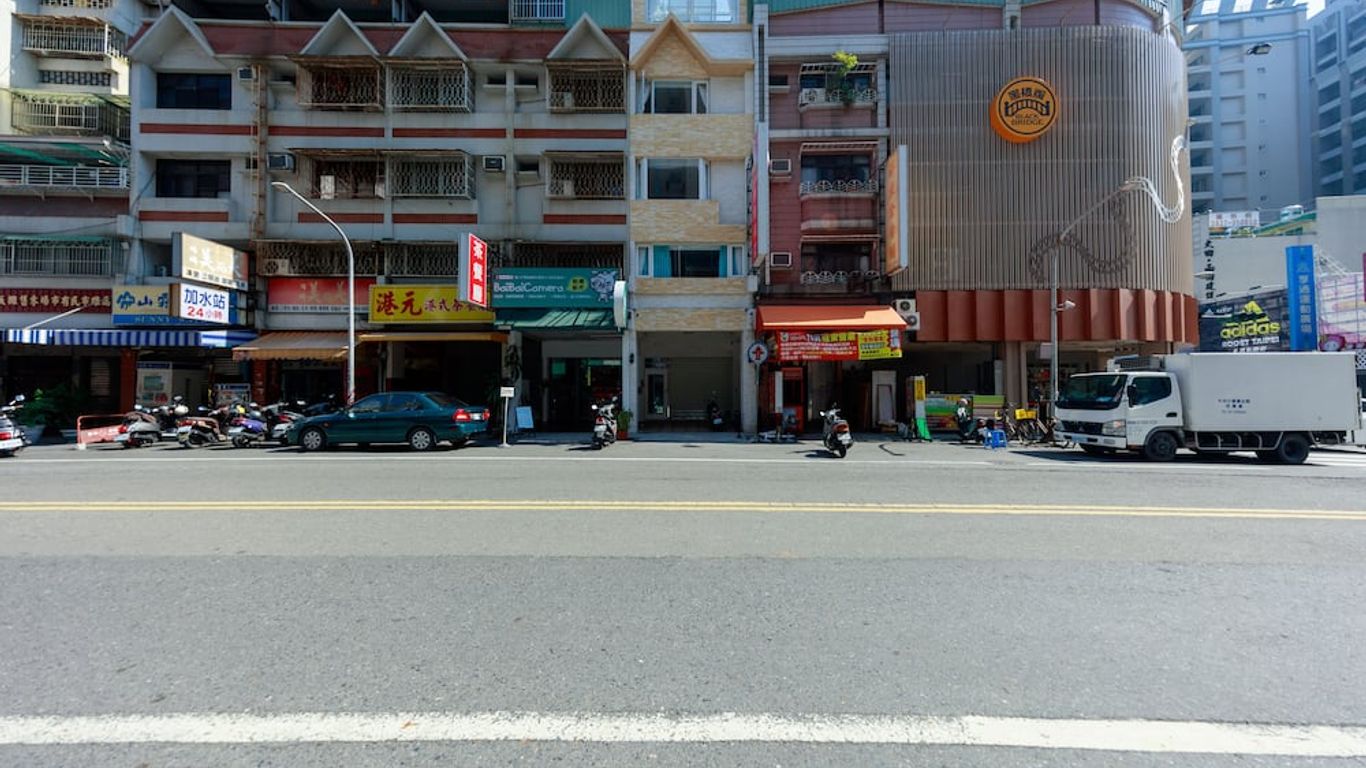 웰컴 더 선 엔조이 더 문