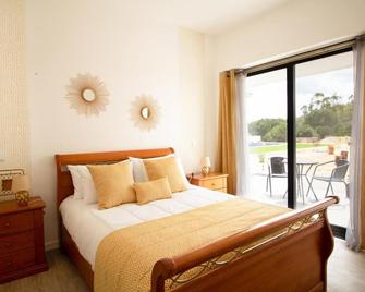 A. ti. all Nature - Double Room - Portimão - Schlafzimmer