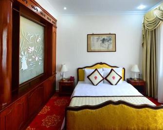 Tan Son Nhat Hotel - Ho Chi Minh City - Bedroom