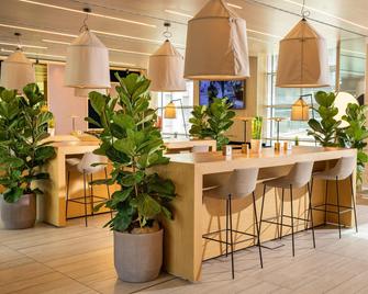 인사이드 바이 멜리아 밀라노 토레 갈파 - 밀라노 - 레스토랑