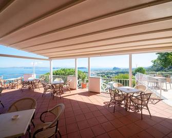 Hotel Villa Ireos - Ischia - Balcony