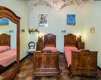 ベッド & ブレックファスト ラ ローザ ドロ - ジェノヴァ - 寝室