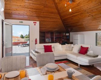 Ourmadeira - Prazeres Paradise - Prazeres - Living room