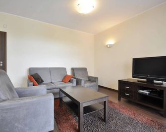 Dom & House - Apartments Sopot Kamienny Potok - Sopot - Huiskamer