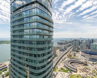 Globalstay Maple Leaf Square - Toronto - Building