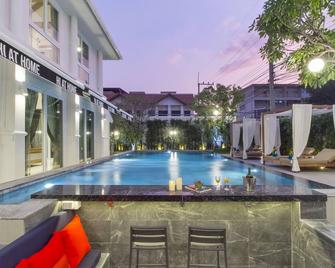 Hi At Home Villa 5 - Pattaya - Pool