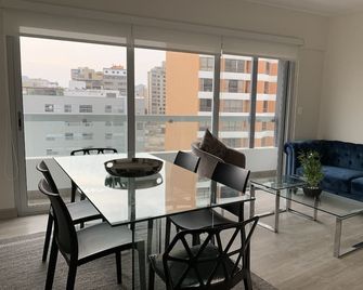 Mla Apartments - Reducto 360 - Lima - Jadalnia