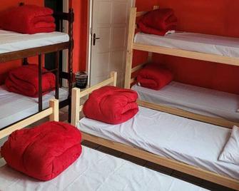 Hostel Kaizen - Curitiba - Camera da letto