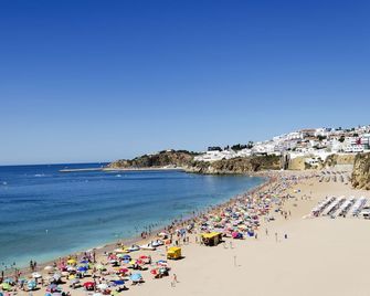 Topazio Vibe Beach Hotel & Apartments - Adults Friendly - Albufeira - Beach