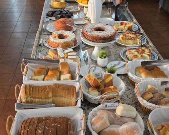 Hotel Real São Lourenço - São Lourenço - Buffet