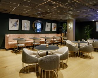 YOTEL London City - London - Lounge