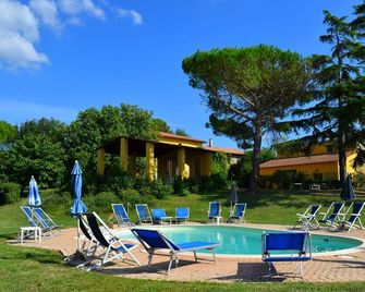 Farmhouse In Vinci Near Leonardo Museum - Vinci - Pool