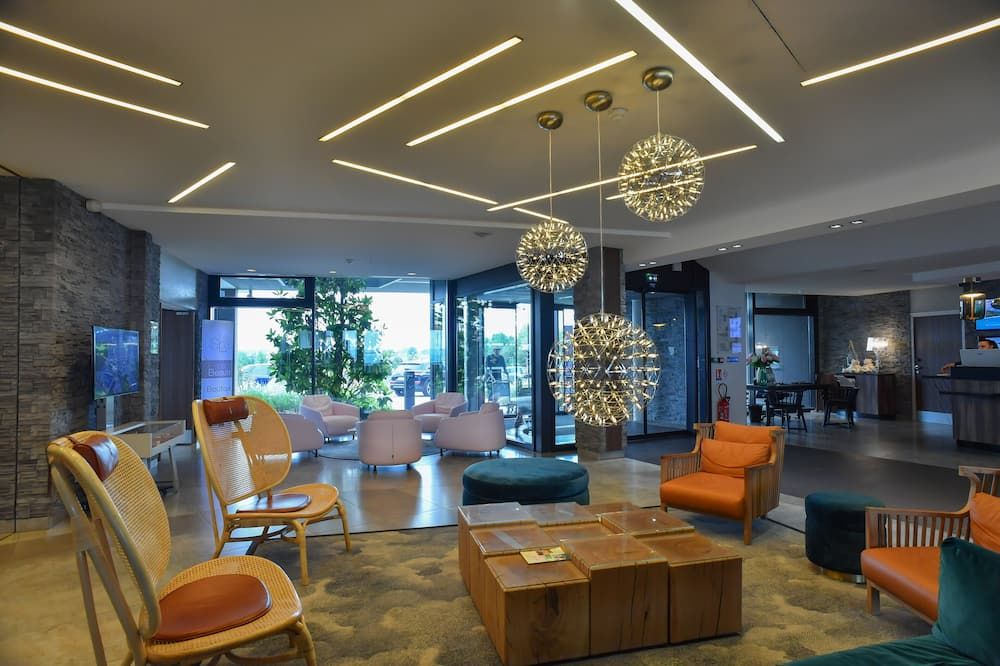 أوتل آند سبا - ثالازور كابورج