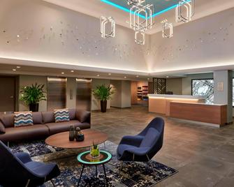 Fairfield by Marriott Montreal Downtown - Montreal - Front desk