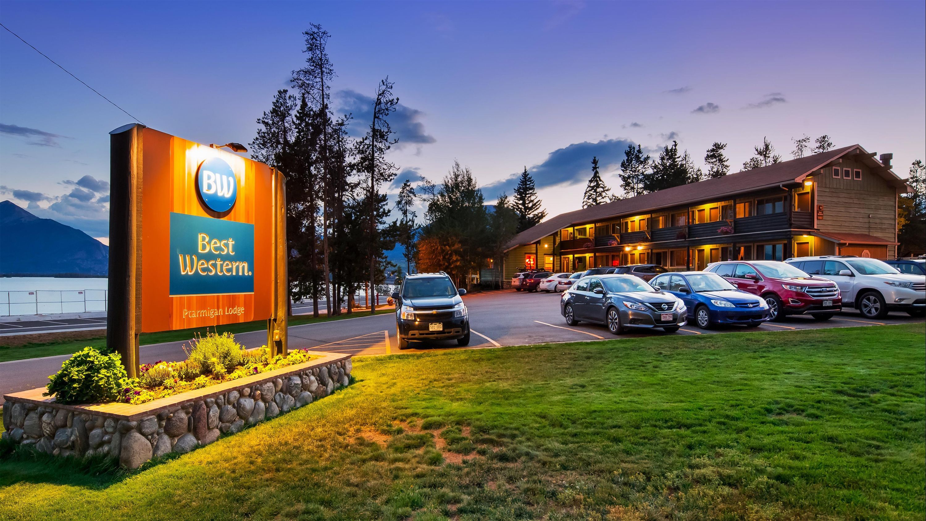 Best Western Ptarmigan Lodge thumbnail 2