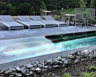 Zen Your Life - Groot-Bijgaarden - Piscina