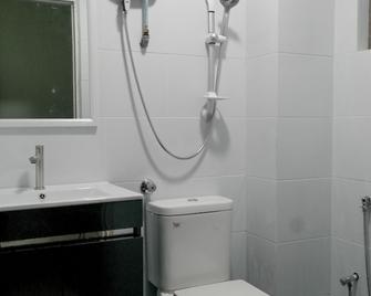 Sapahomes Apartment Seri Kembangan - Seri Kembangan - Bathroom