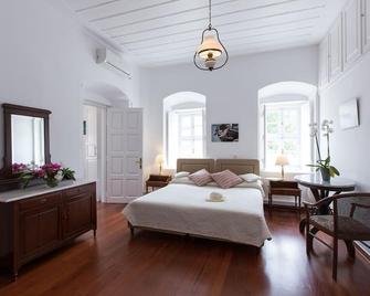 ميراندا هوتل - Hydra - غرفة نوم