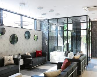 Green Rich Hotel Yonago Ekimae - יונאגו - לובי