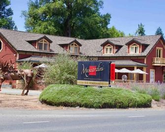 Hilltop Haven - Scenic Getaway Near Top Wineries - Kenwood - Edificio