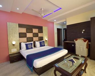 Menal Jungle Safari Resort - Lādpura - Bedroom