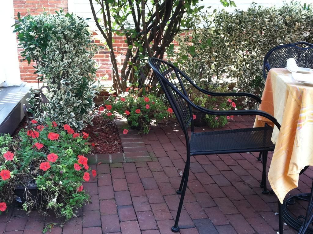 State House Inn - Annapolis - Innenhof