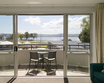 Anchorage Resort Taupo Nz - Taupo - Balcon