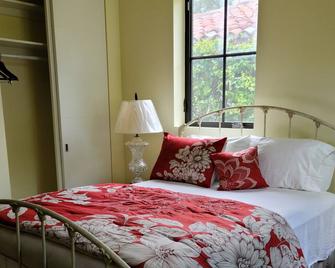 Tangier Estates - Coral Gables - Bedroom