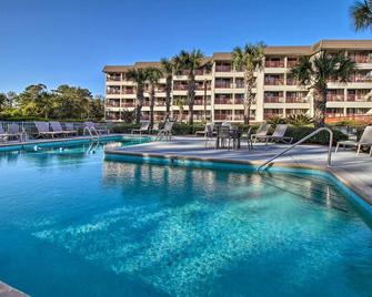 Hilton Head Resort Condo w/ Resort Amenities - Hilton Head Island - Havuz