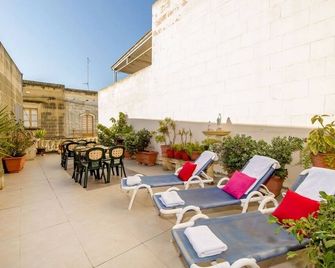 Ta Joseph - Xewkija - Binnenhof