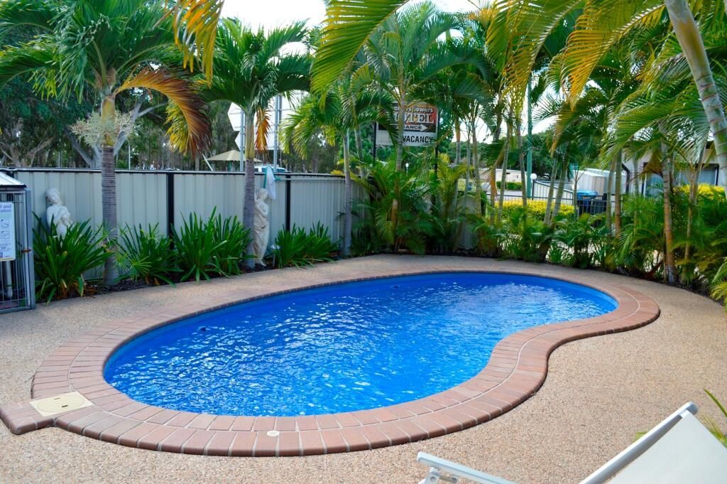 تشارترز تاورز موتل