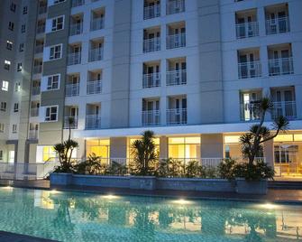 Skyland City Hotel Jatinangor - Jatiroke - Edificio