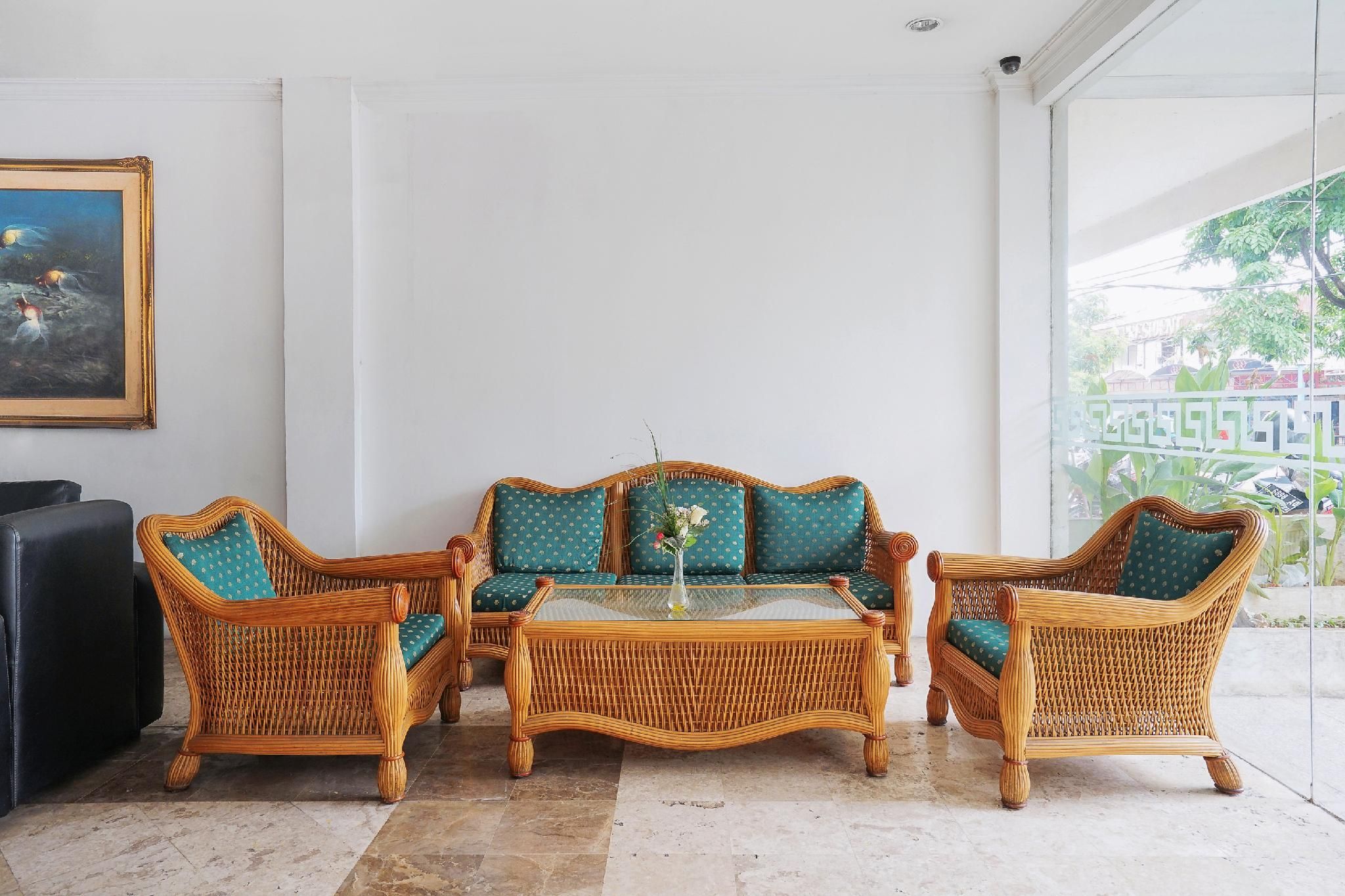 هوتل إستانا بيرماتا نجاجيل