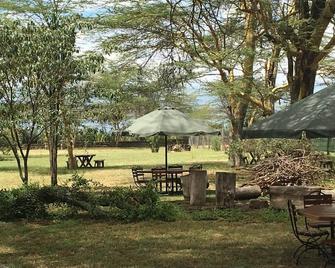 Kikopey Beach Camp - Gilgil - Patio