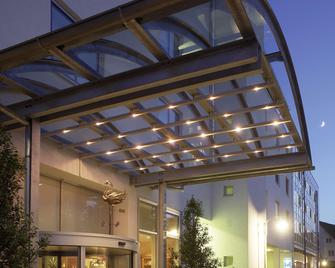 Hotel Schwanen Stuttgart-Airport Messe - Filderstadt - Building