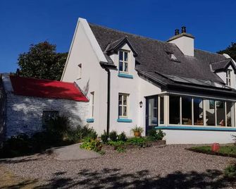 Killoe Farmhouse, Cahersiveen, free wifi - Caherciveen - Gebäude
